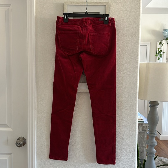 NWOT Beautiful red Lauren Conrad corduroy skinny’s! ✨ - Picture 4 of 4